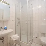 Busemann Tatil Evi Leer